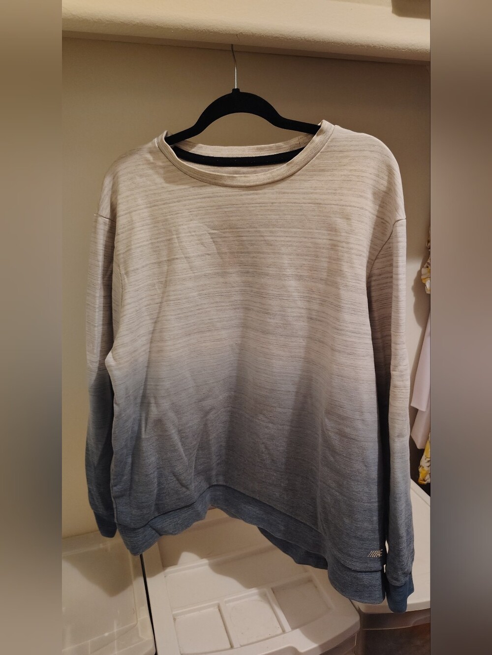 Ombre Crewneck Pullover Sweatshirt